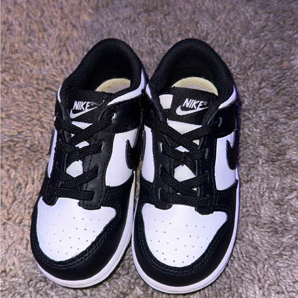 Panda Dunks